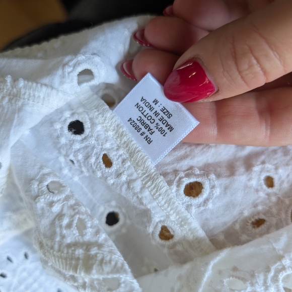 Bailey 44 Ivory Eyelet Ruffle Blouse Medium - Picture 6 of 8